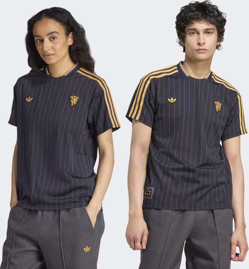 Adidas chester United Terrace Icons T-shirt
