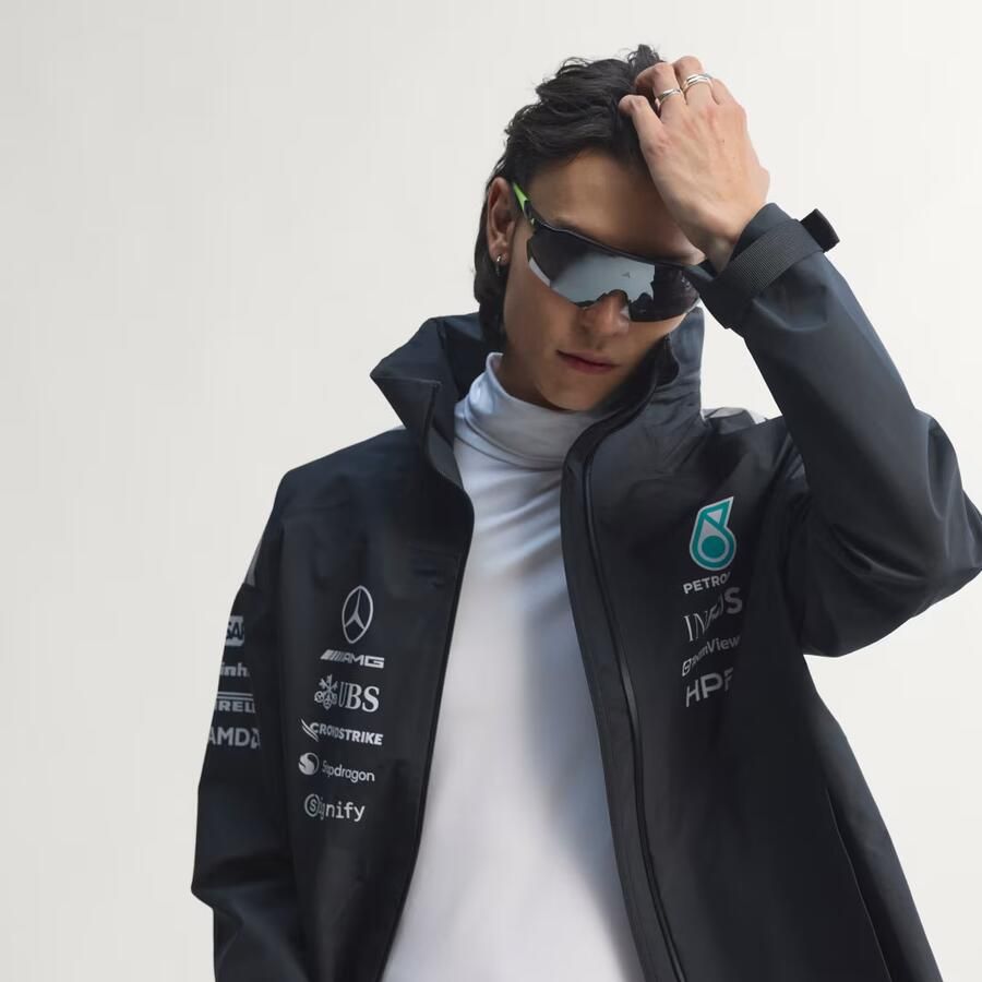 Adidas Mercedes AMG Petronas Formula 1 Team Engineers Regenparka - Foto 4