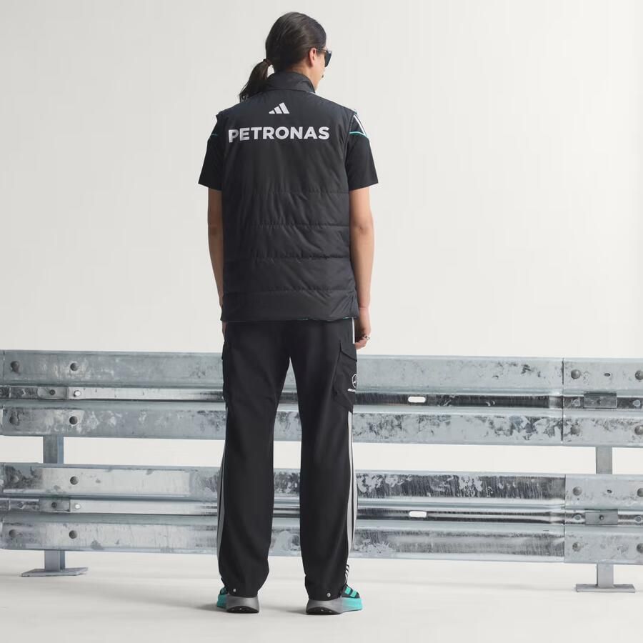 Adidas MERCEDES AMG PETRONAS FORMULA 1 TEAM MECHANICS GILET - Foto 2