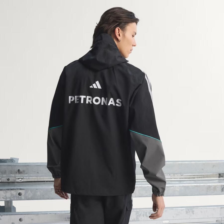 Adidas MERCEDES AMG PETRONAS FORMULA 1 TEAM MECHANICS REGENJACK - Foto 2