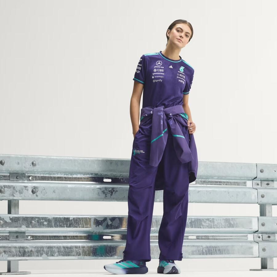Adidas MERCEDES AMG PETRONAS FORMULA 1 TEAM VANDA BLOOM AUTHENTIEK COUREURSSHIRT - Foto 3