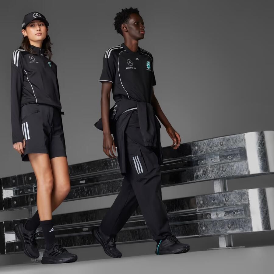 Adidas MERCEDES AMG PETRONAS FORMULA ONE TEAM MECHANICS SHIRT - Foto 5