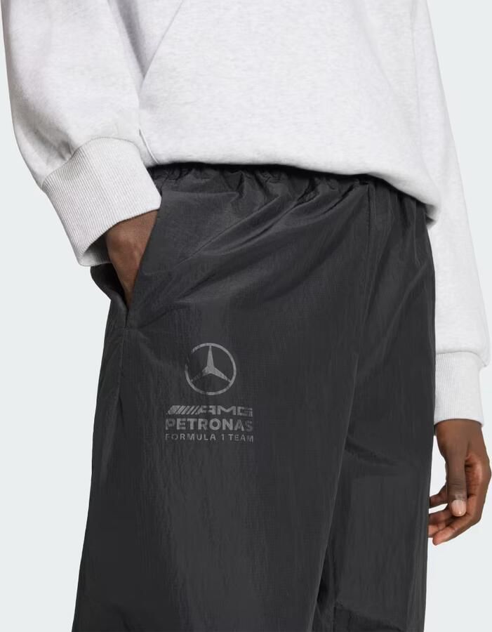 Adidas MERCEDES AMG PETRONAS FORMULE 1 TEAM NIGHT GEWEVEN BROEK - Foto 3