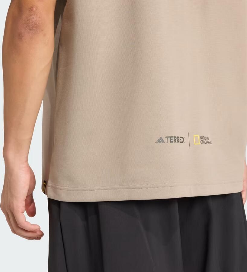 Adidas National Geographic UF AEROREADY Graphic T-shirt - Foto 2