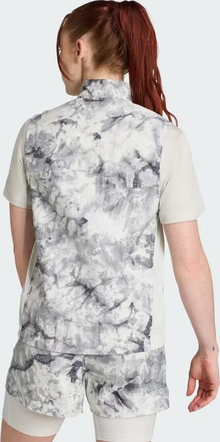 Adidas Own The Run Spray Dye Bodywarmer - Foto 6