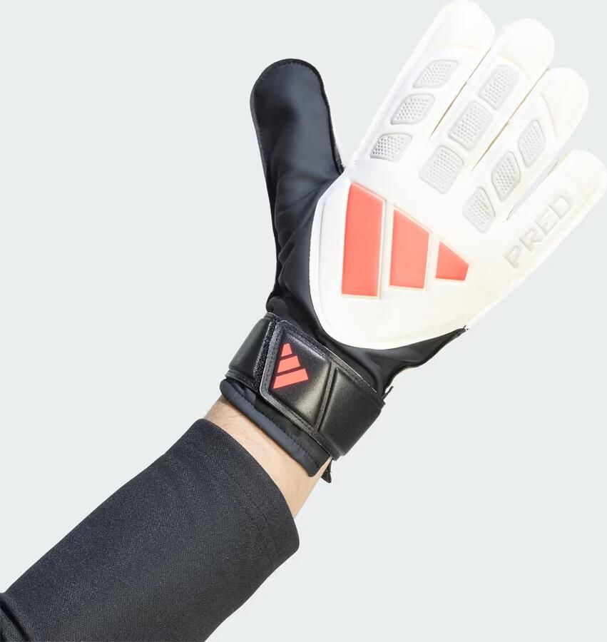 Adidas Predator Training Goalkeeper Glove