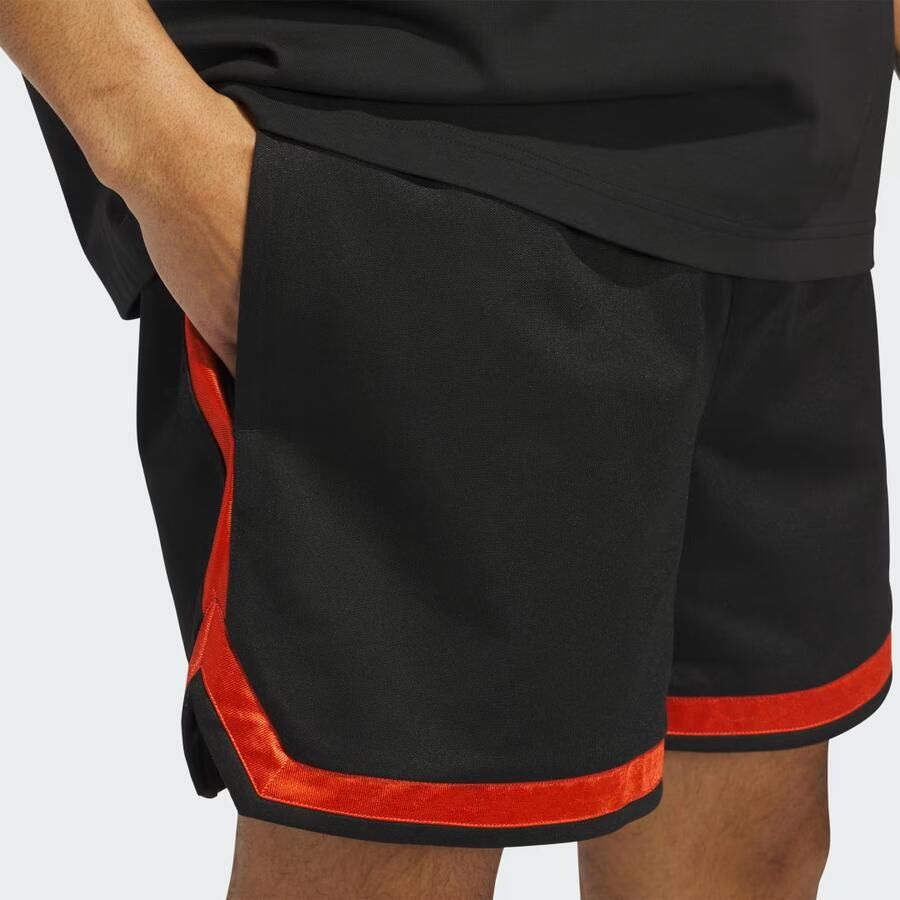 Adidas Puffed Shorts (Gender Neutral) - Foto 2