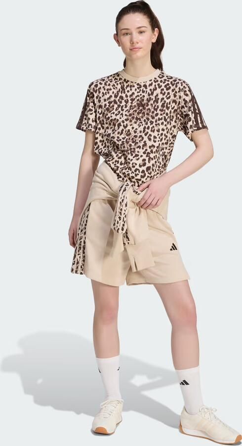 Adidas Seasonal Essentials 3-Stripes Short met Dierenprint - Foto 6
