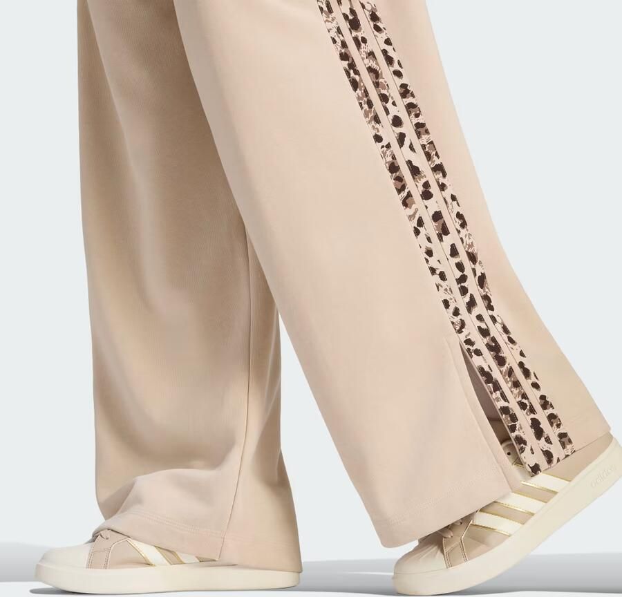 Adidas Seasonal Essentials Animal Print 3-Stripes Broek - Foto 3