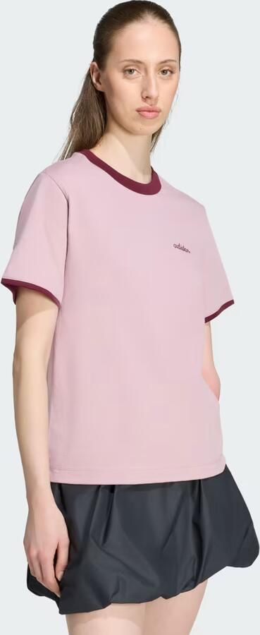 Adidas Seasonal Essentials Colorpop T-shirt met Geborduurde Graphic