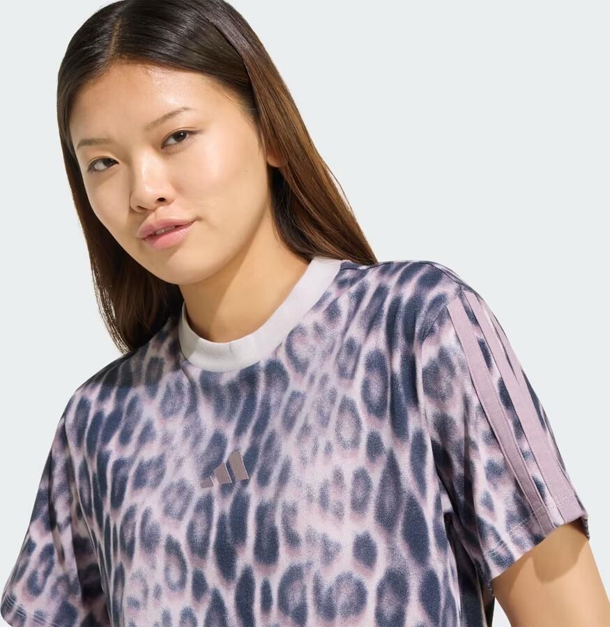 Adidas Seasonal Essentials T-shirt met 3-Stripes en Luipaardprint - Foto 2