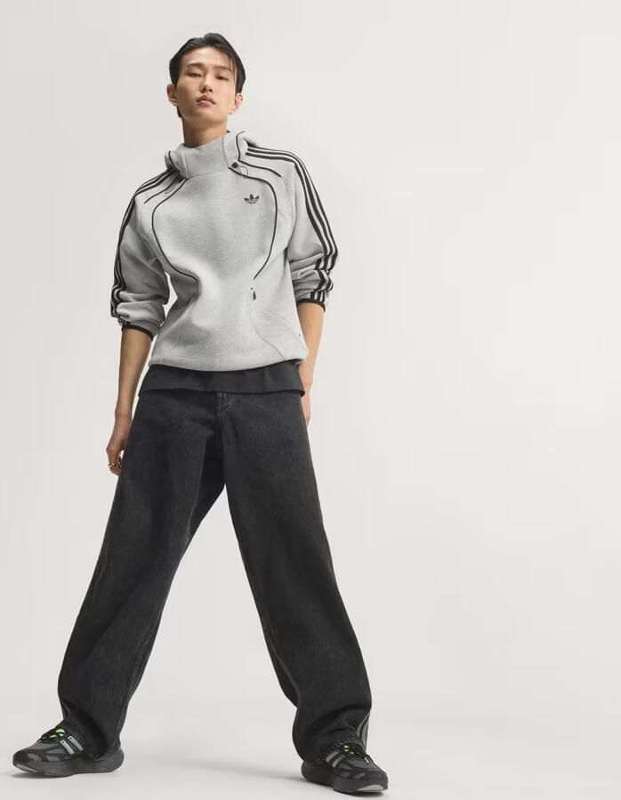 Adidas SPACER TEAMGEIST 26 CUTLINE HOODIE - Foto 6