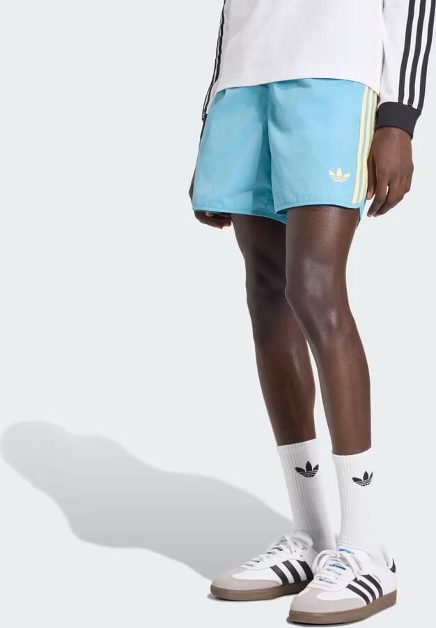 Adidas Originals regular fit trainingsshorts met gestikt logo