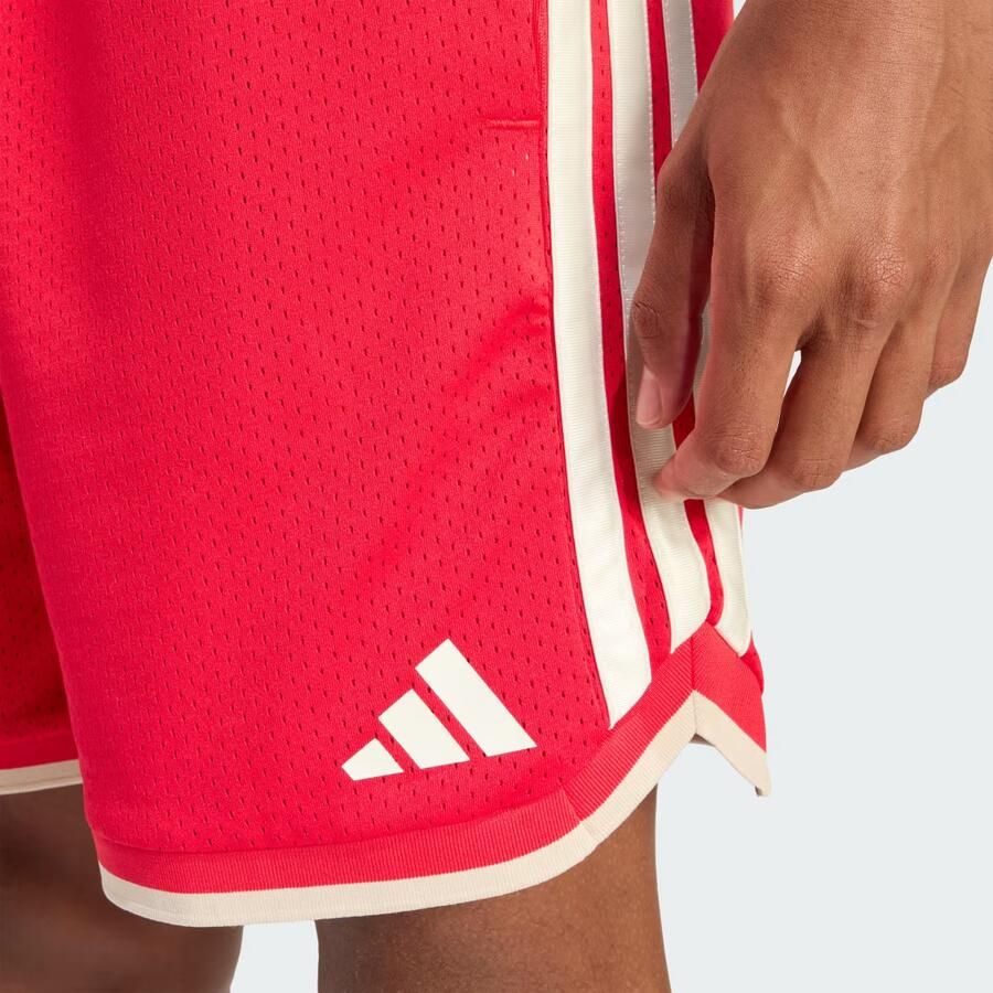Adidas Sportswear Korte broek met elastische band en tunnelkoord.