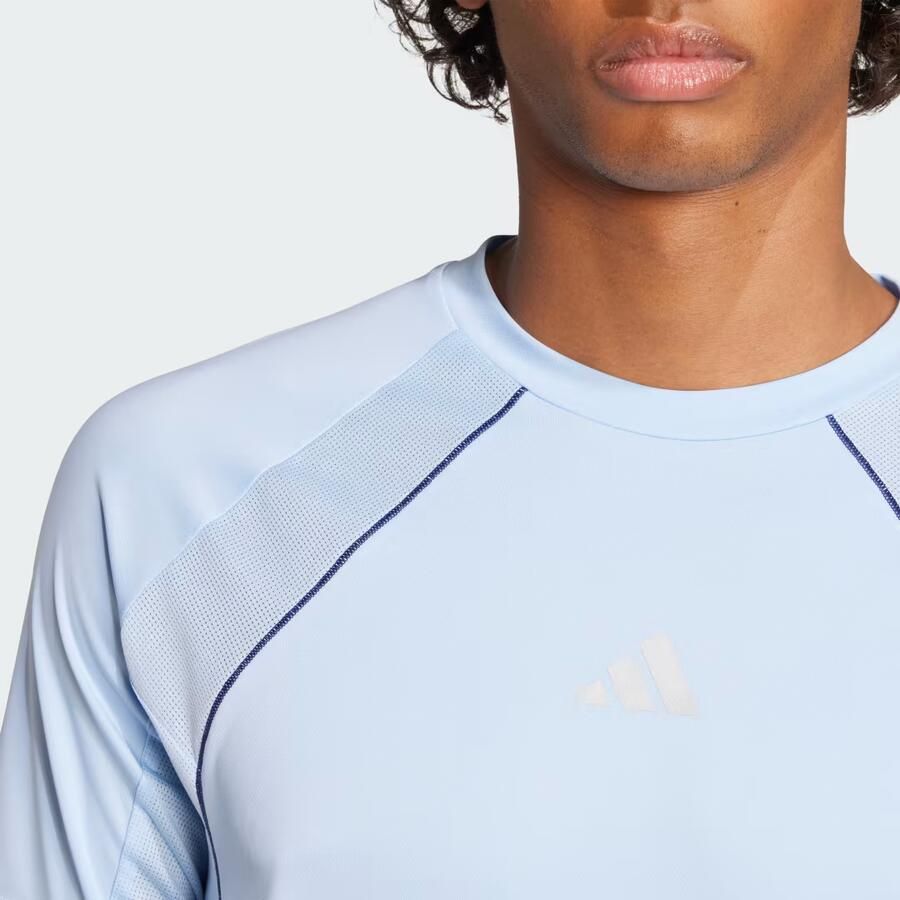 Adidas Training T-shirt met labelprint