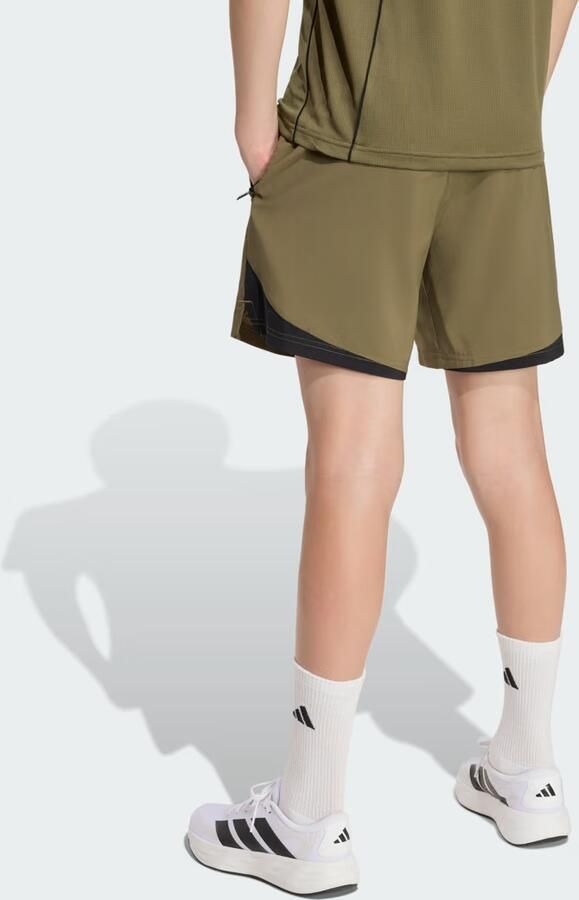 Adidas TECH APPAREL SHORT - Foto 5