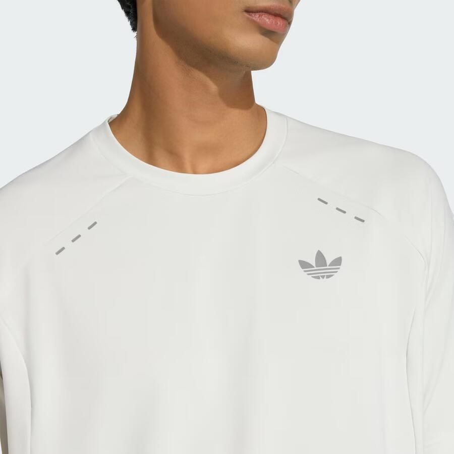 Adidas TECH TREFOIL ESSENTIALS POLYESTER T-SHIRT - Foto 2