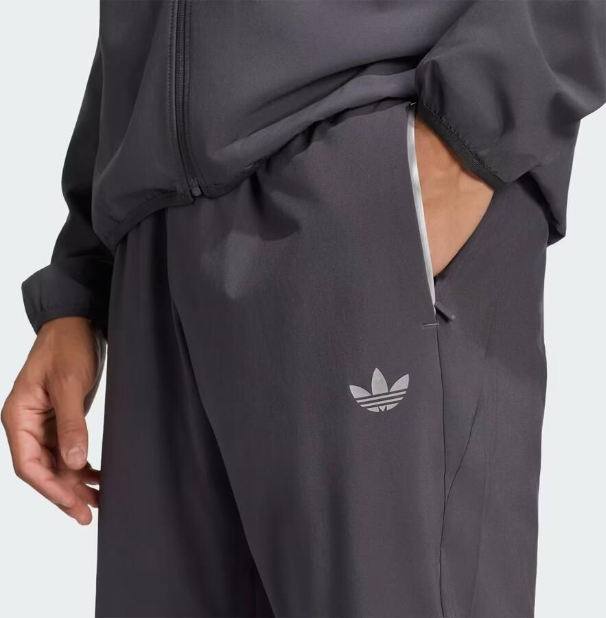 Adidas TECH TREFOIL ESSENTIALS WOVEN PANT - Foto 2