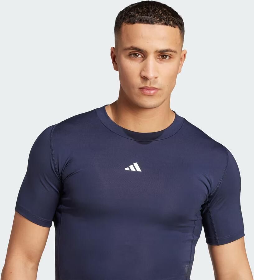 Adidas TECHFIT Compression Training T-shirt - Foto 5