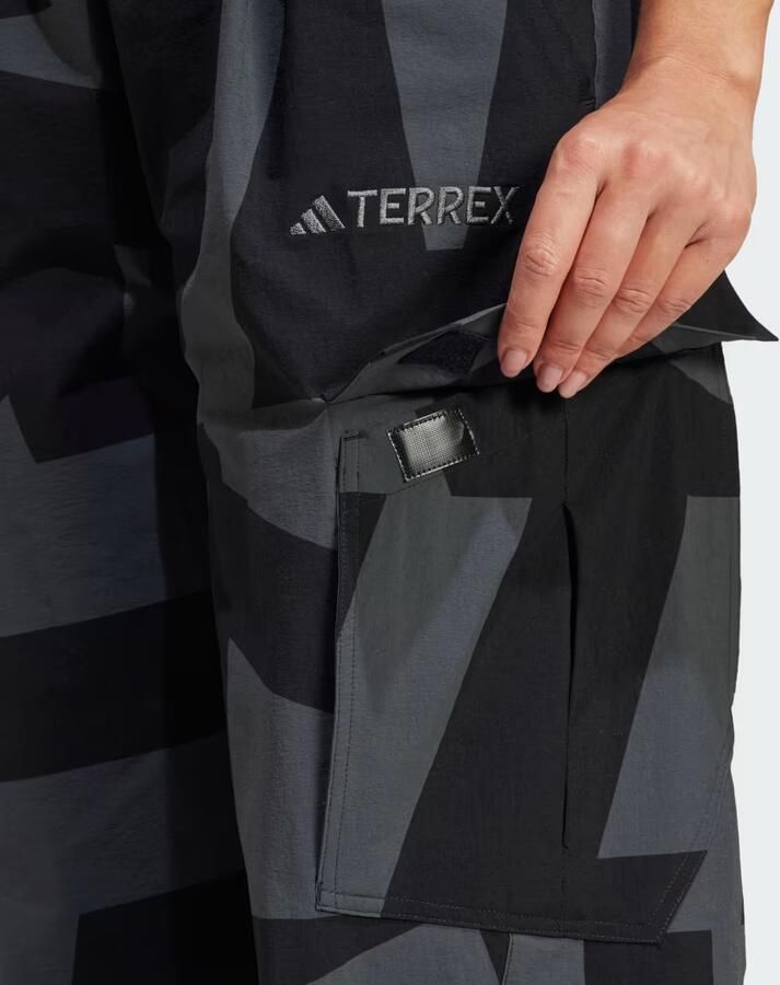 Adidas TERREX Outdoorbroek W CARGO AOP P (1-delig) - Foto 2