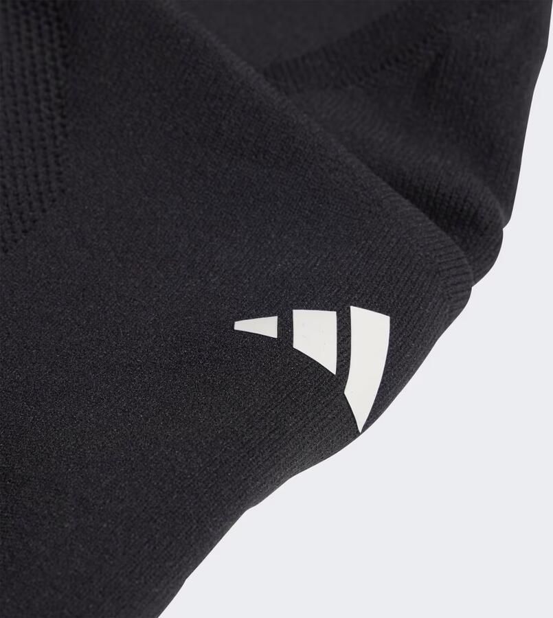 Adidas Perfor ce Tiro 23 Competition Nekwarmer