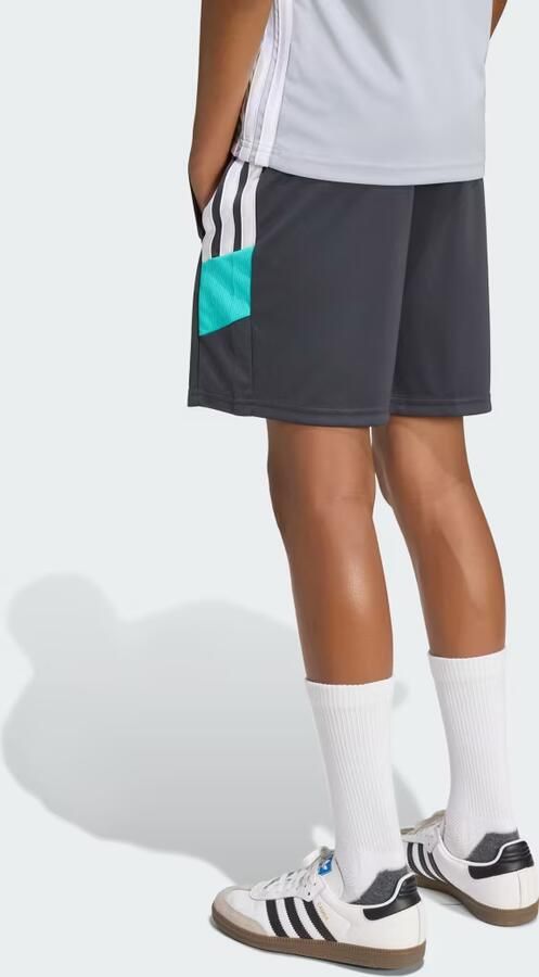 Adidas TIRO 26 ESSENTIALS SHORT KIDS - Foto 5