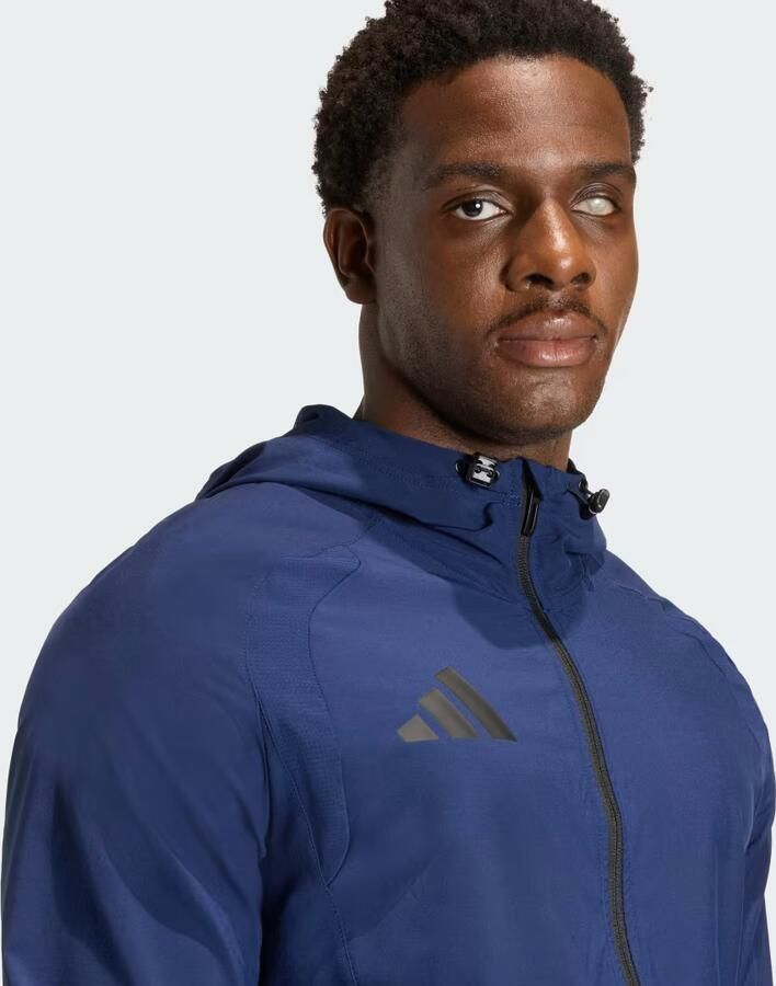 Adidas Tiro Travel Windbreaker - Foto 4