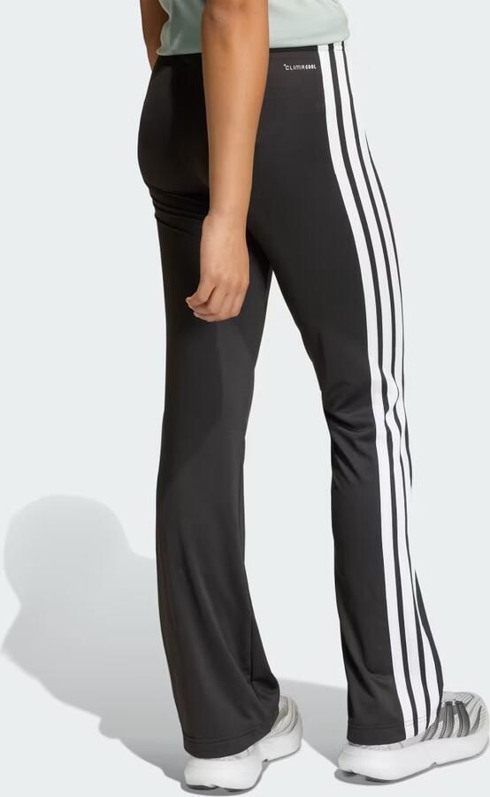 Adidas Train Essentials 3-Stripes Flared Legging - Foto 5