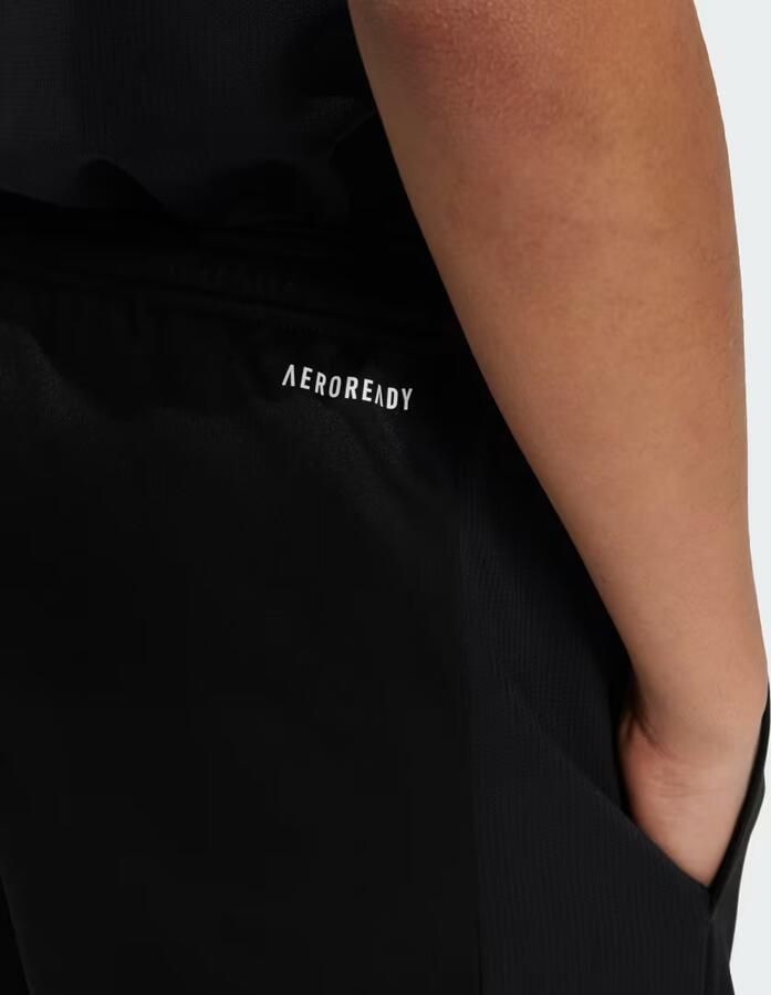 Adidas Train Essentials Logo Regular Fit Short Kids - Foto 3