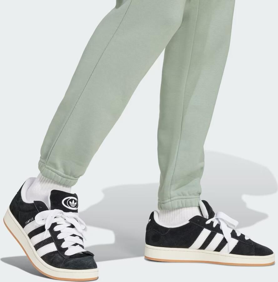 Adidas Originals Essentials Broek Men Trainingsbroeken groen Maat XL Kleding