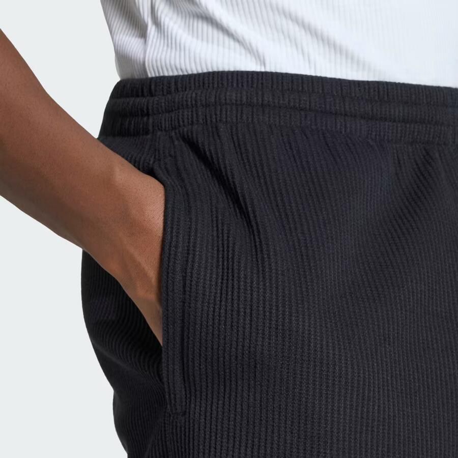 Adidas TREFOIL ESSENTIALS WAFFLE SHORT - Foto 2