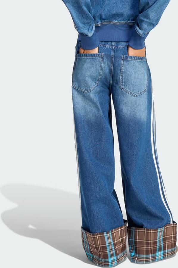 Adidas VINTAGE JEANS MET WIJDE PIJPEN EN GERUITE NAAD - Foto 4