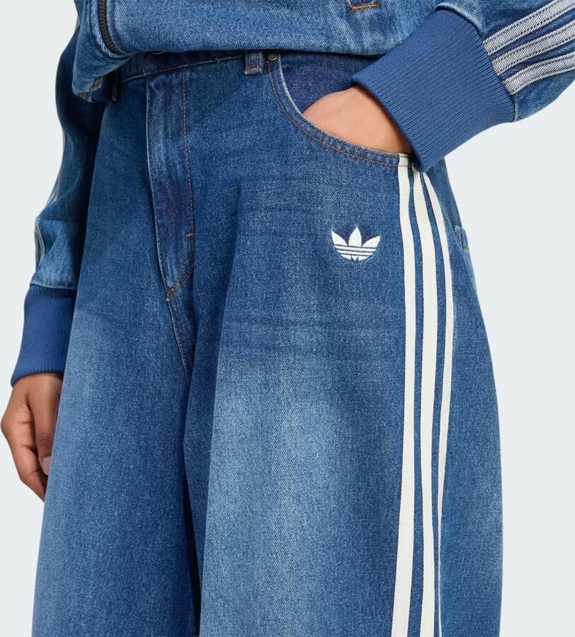 Adidas VINTAGE JEANS MET WIJDE PIJPEN EN GERUITE NAAD - Foto 3