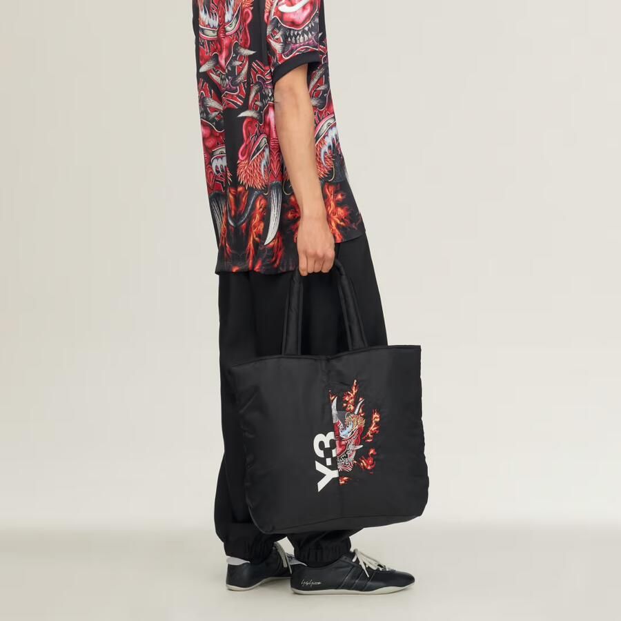 Adidas Y-3 GRAPHIC DRAAGTAS
