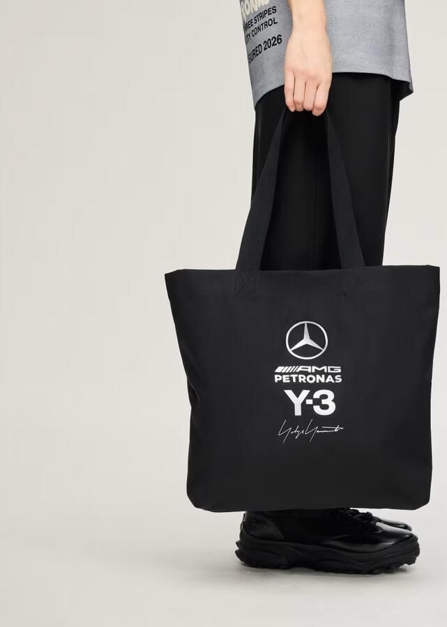 Adidas Y-3 MERCEDES-AMG PETRONAS FORMULA 1 TEAM SCHOUDERTAS