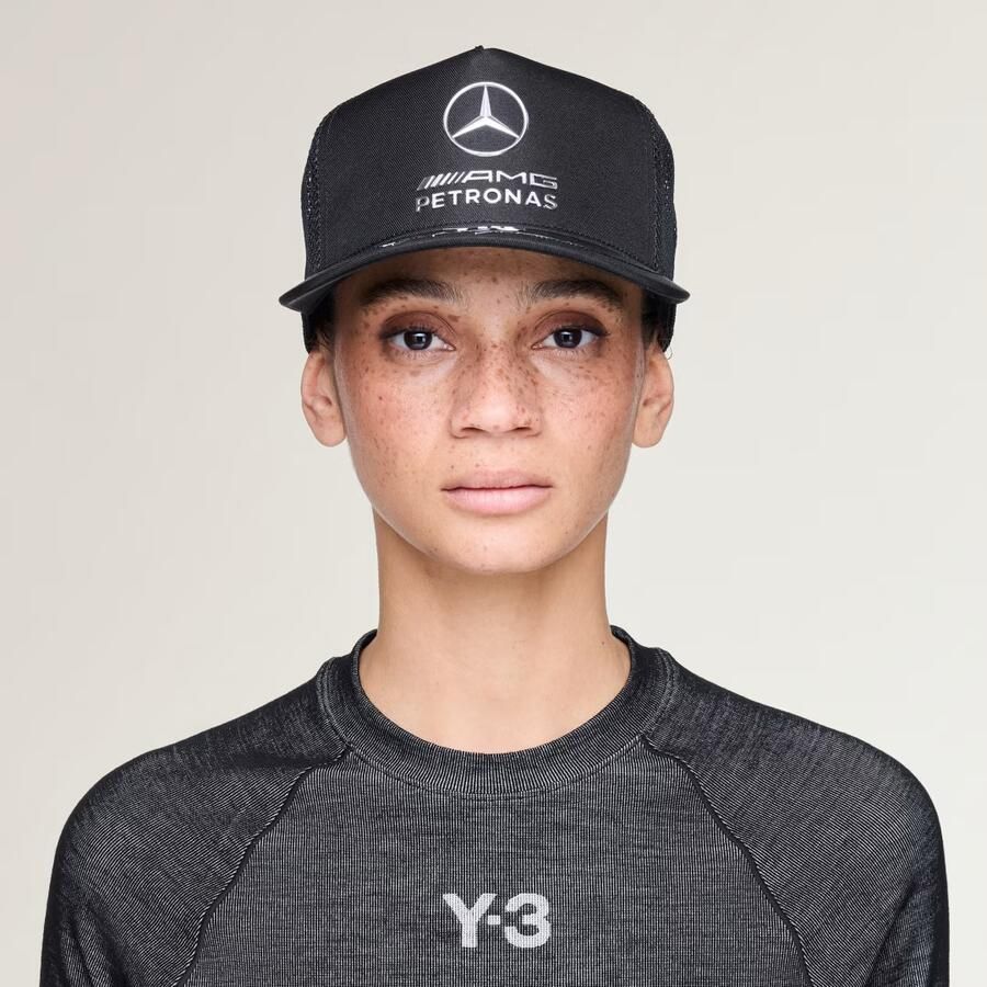 Adidas Y-3 MERCEDES-AMG PETRONAS FORMULA 1 TEAM TRUCKERPET
