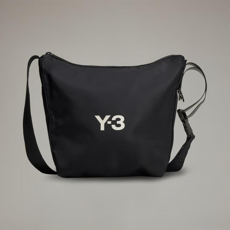 Y-3 Zwarte Synthetische Crossbody Tas met Magneetsluiting Black