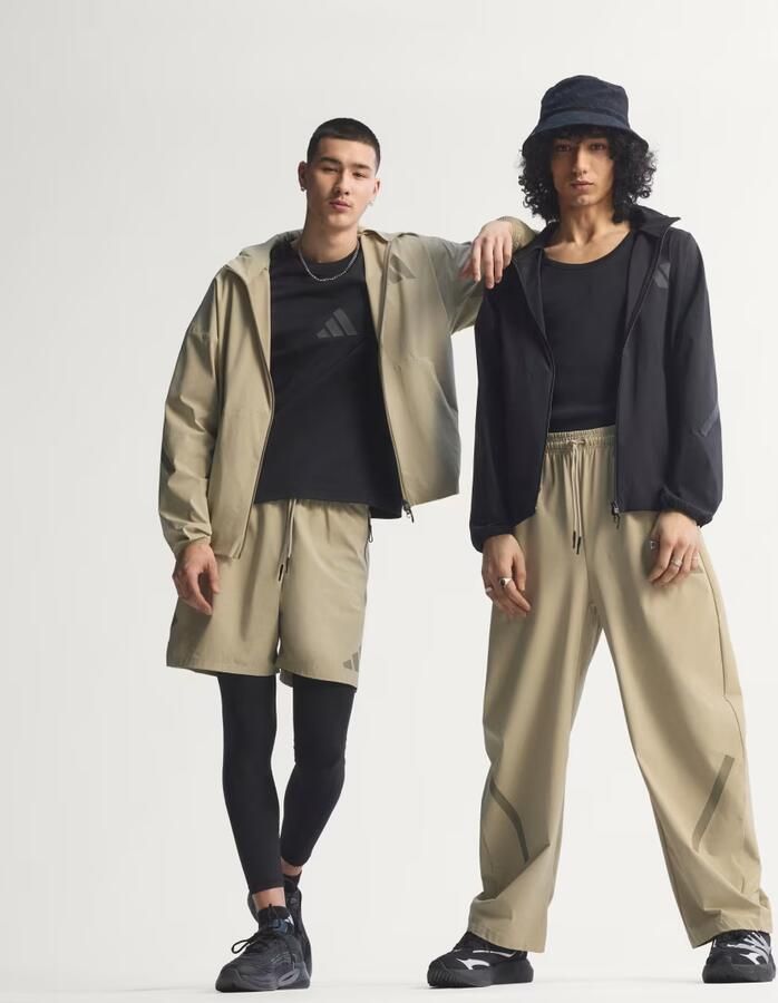 Adidas Sportswear regular fit trainingsbroek model 'Z.N.E. WOVEN'