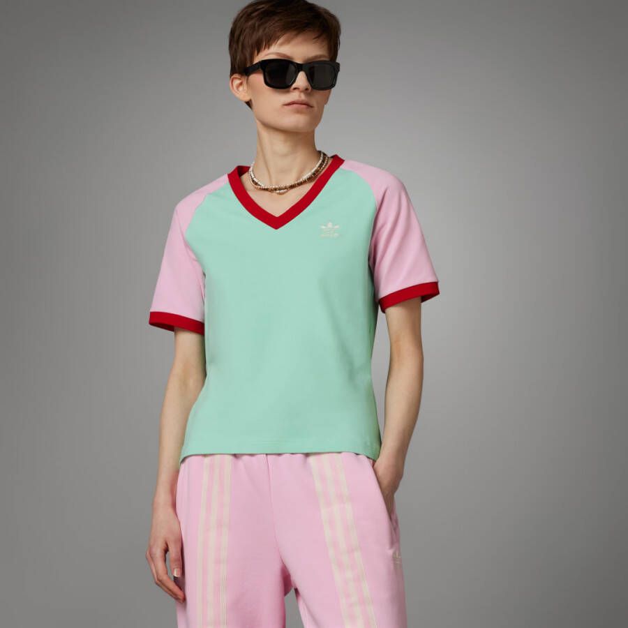 Adidas Originals Adicolor 70s V-Neck Cali T-shirt