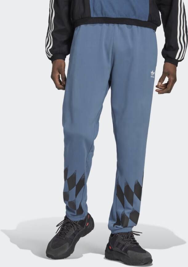 Adidas Originals adidas Rekive Placed Graphic Joggingbroek