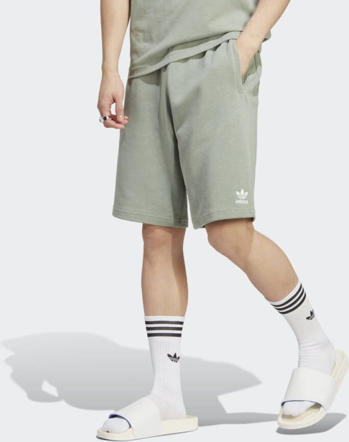 Adidas Originals Essentials Plus Fleece Shorts Sportshorts Kleding silver green maat: S beschikbare maaten:S