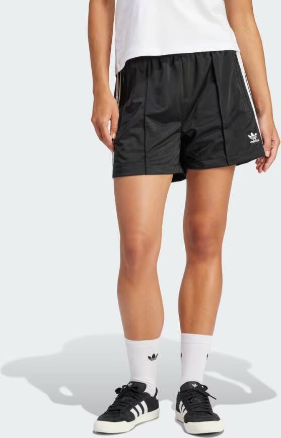 Adidas Originals Korte broek met vaste persplooien model 'FIREBIRD'