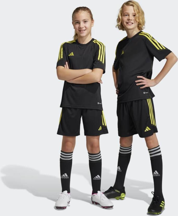 Adidas tiro 23 voetbalbroekje zwart geel kinderen