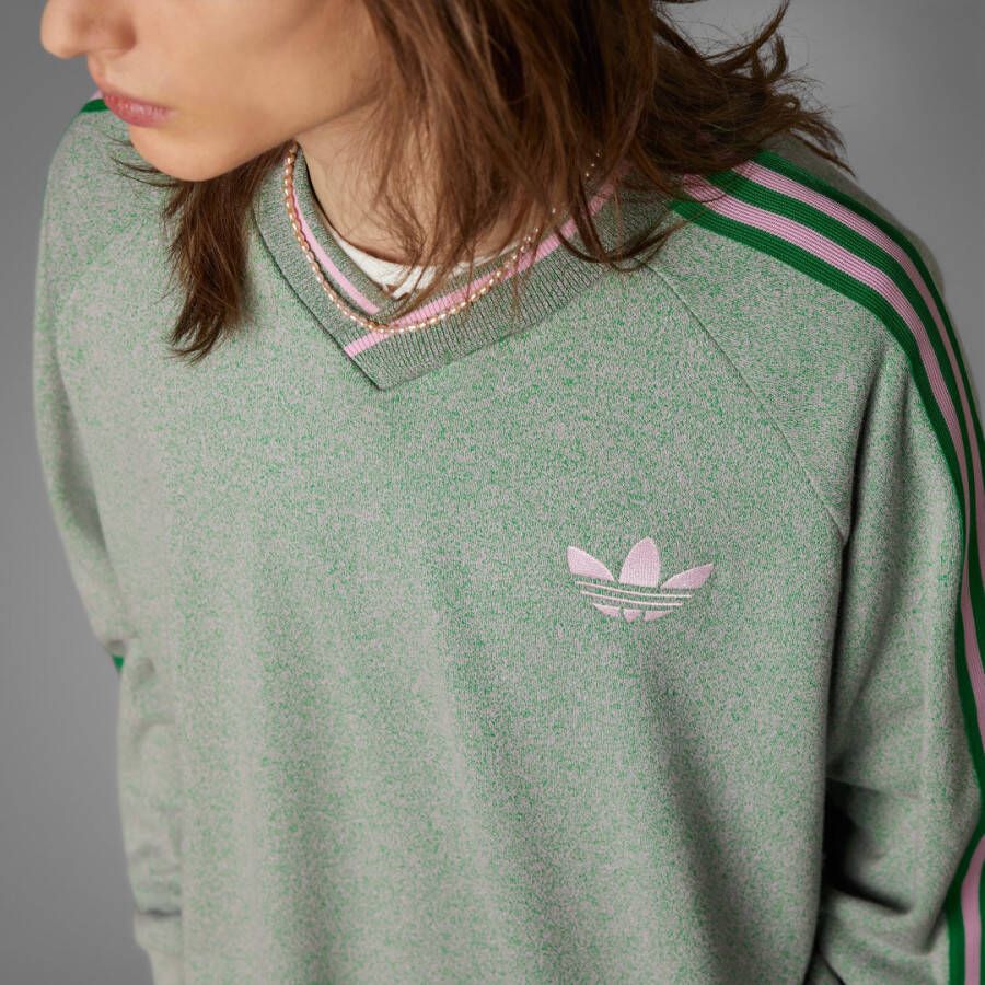 Adidas originals vintage hot sale sweatshirt
