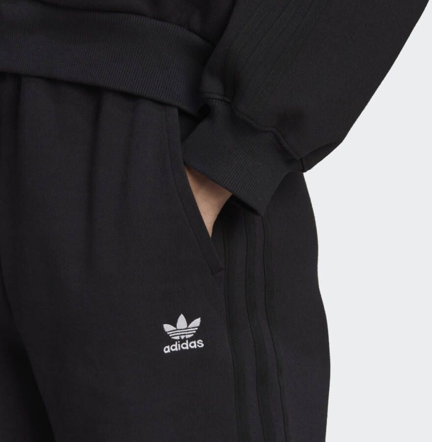 Adidas Originals Always Original Laced Cuff Broek