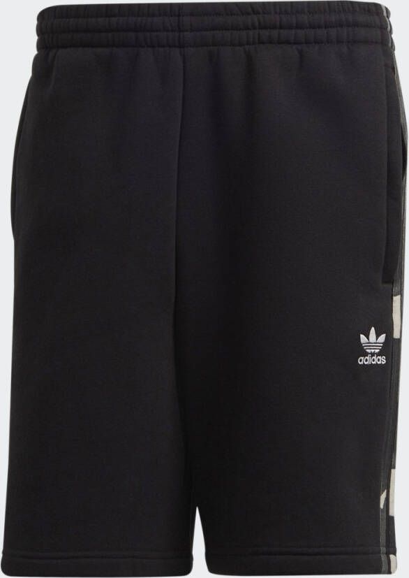Adidas Originals Graphics Camo 3-Stripes Short