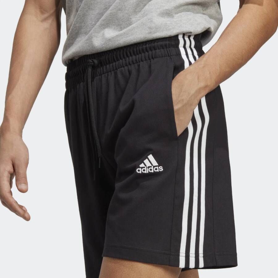 Adidas Sportswear Essentials 3-Stripes Short