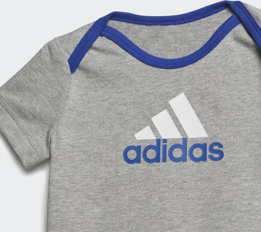 Adidas Sportswear Essentials Big Logo Bodysuit en Beanie Cadeauset Kids