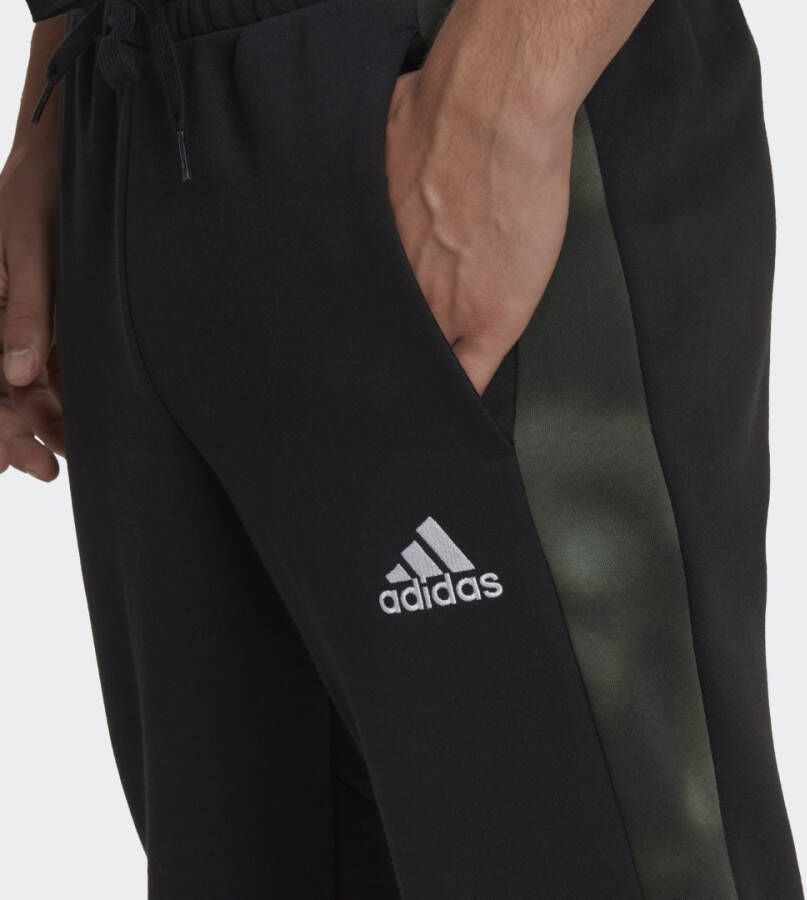 Adidas Sportswear Essentials Camo Print Fleece Broek
