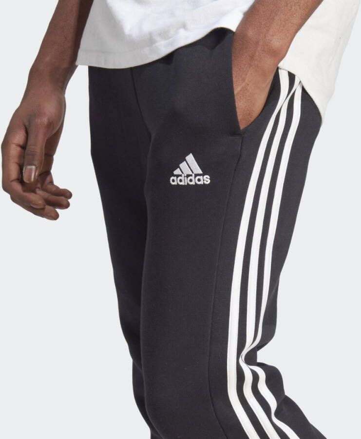 Adidas Sportswear Essentials Fleece 3-Stripes Tapered Cuff Broek